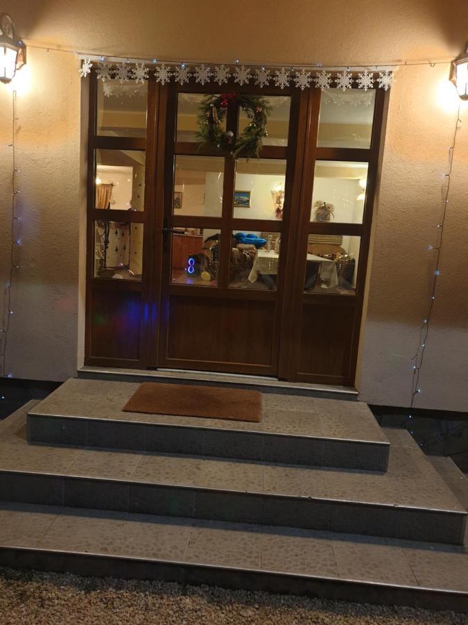 Pensiunea Bradul,Moieciu de Sus Moeciu De Sus Exterior foto