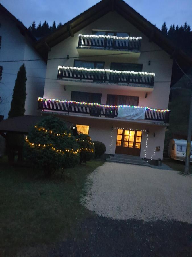 Pensiunea Bradul,Moieciu de Sus Moeciu De Sus Exterior foto