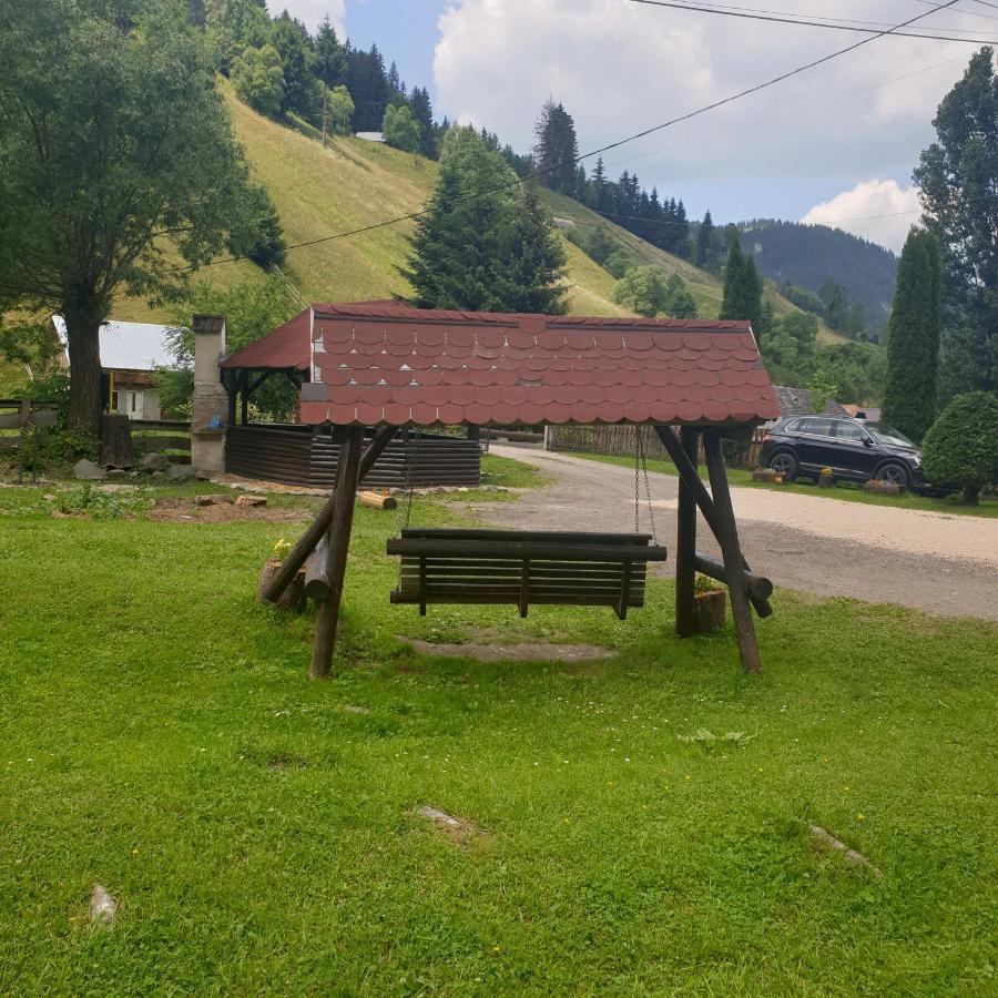 Pensiunea Bradul,Moieciu de Sus Moeciu De Sus Exterior foto